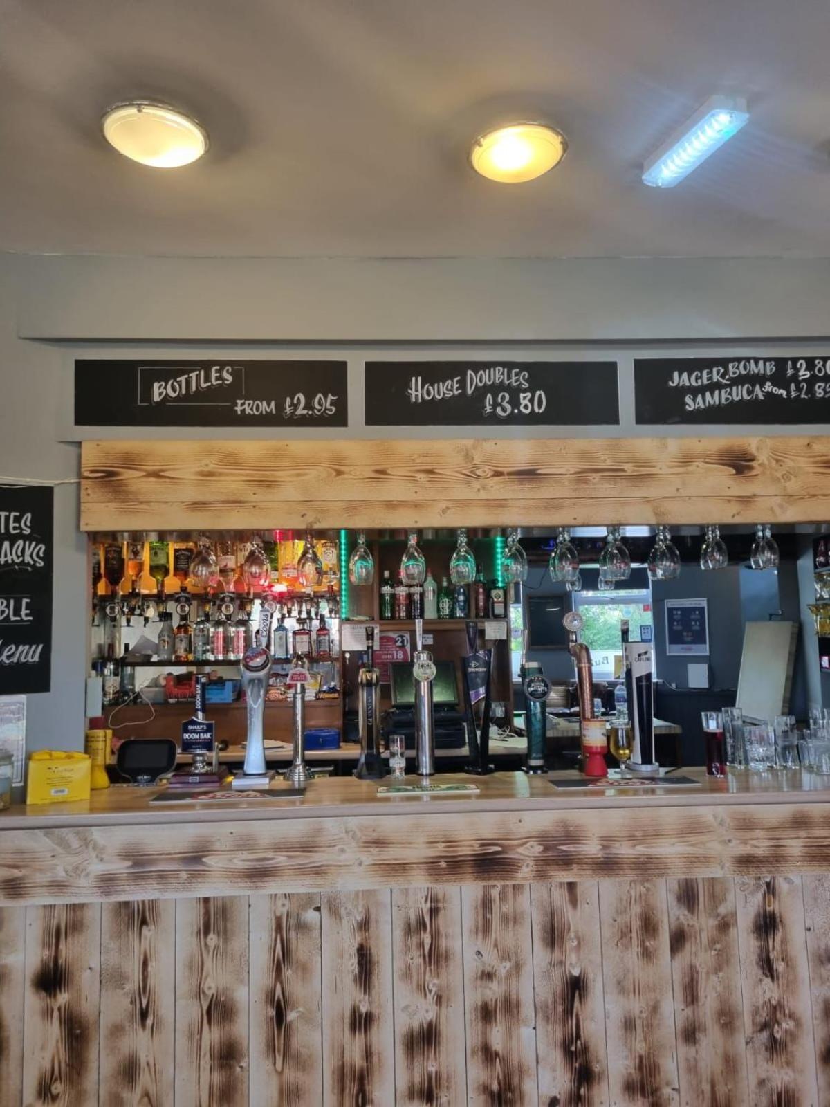 Black Bull Retreat, Barmston With Private Hot Tubs Driffield Εξωτερικό φωτογραφία